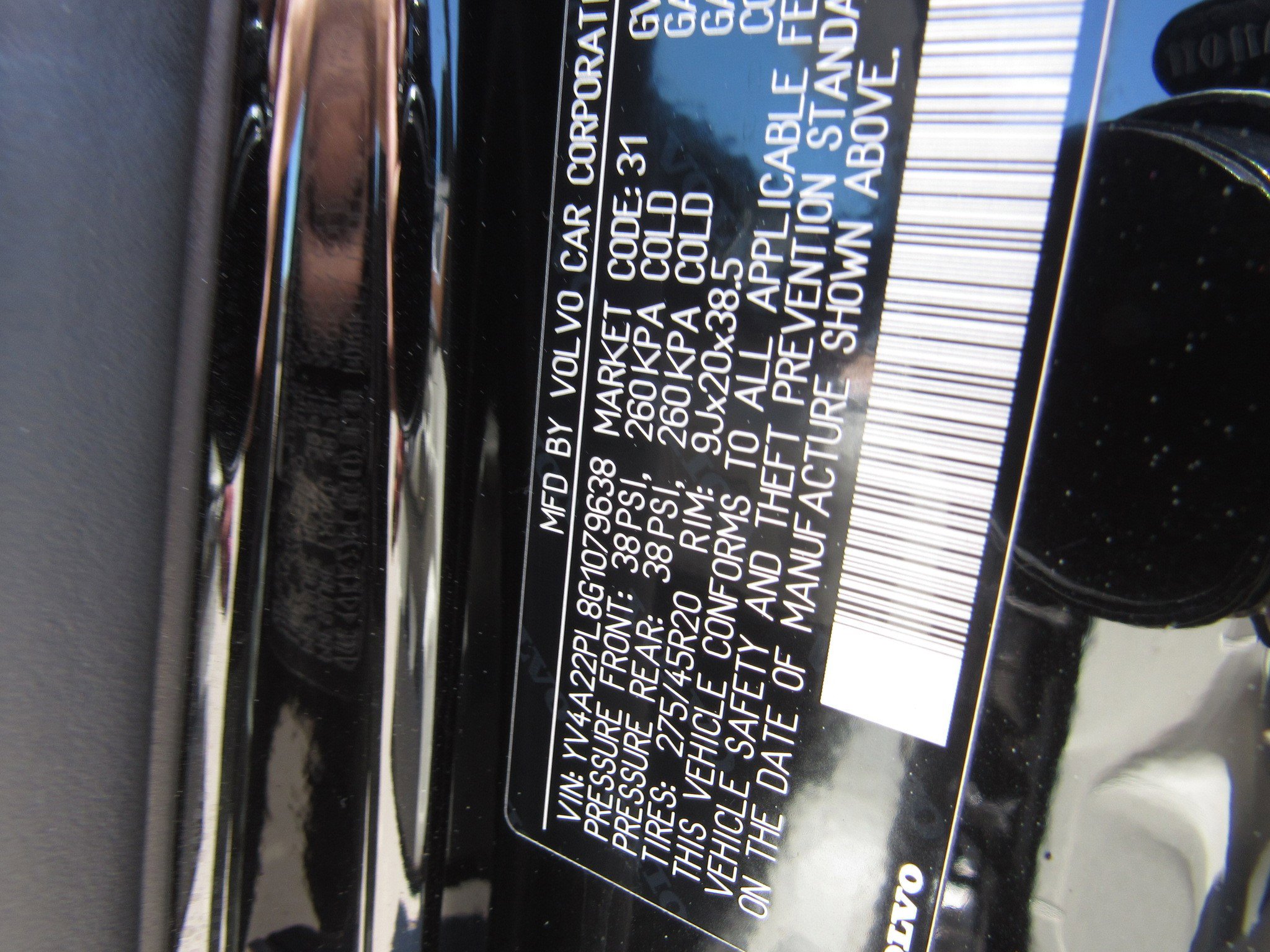 Used 2016 Volvo XC90 T6 Inscription w/ Vision Package AWD/4WD image 29