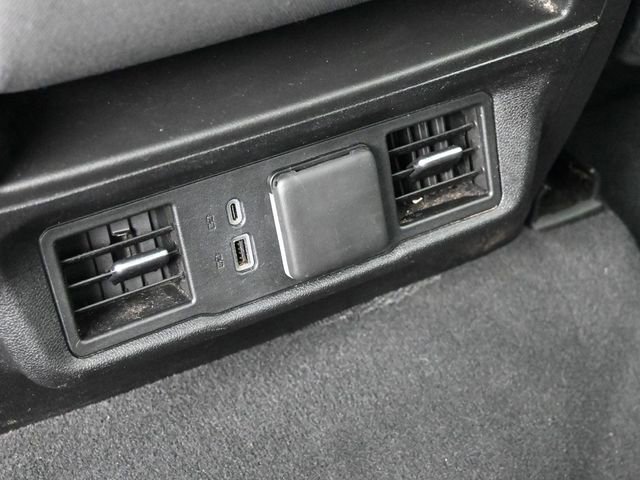 Used 2024 Chevrolet Silverado 2500 LT image 29