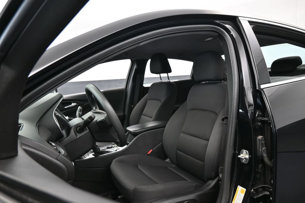 Used 2024 Chevrolet Malibu LT FWD image 10