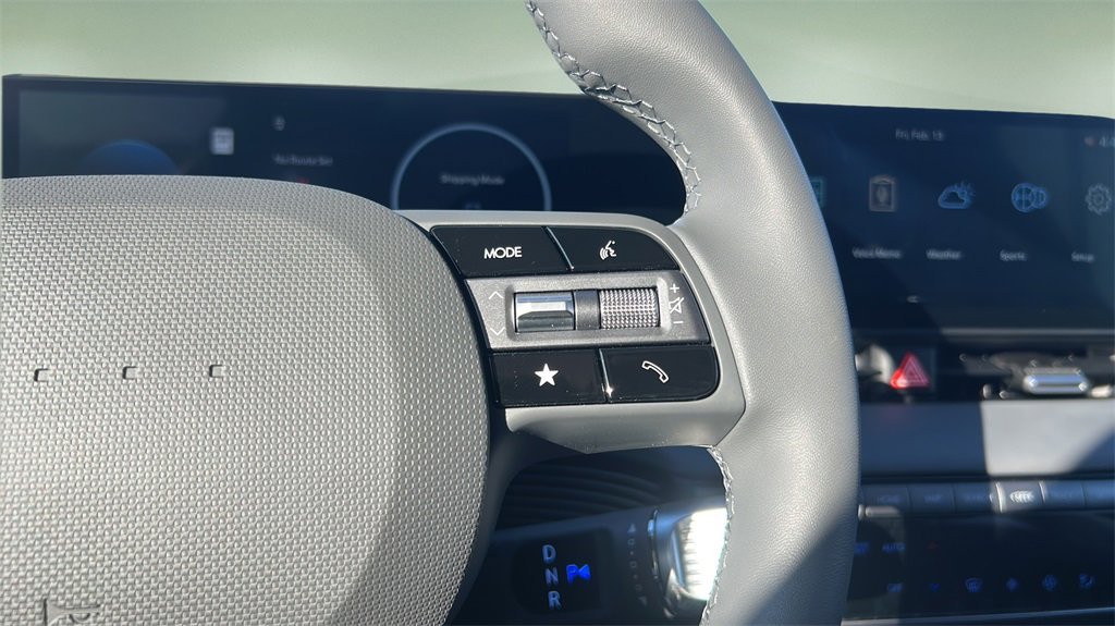 Certified 2025 Hyundai Ioniq 5 SE image 27