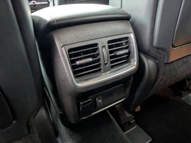 Used 2019 INFINITI QX50 Luxe FWD image 16