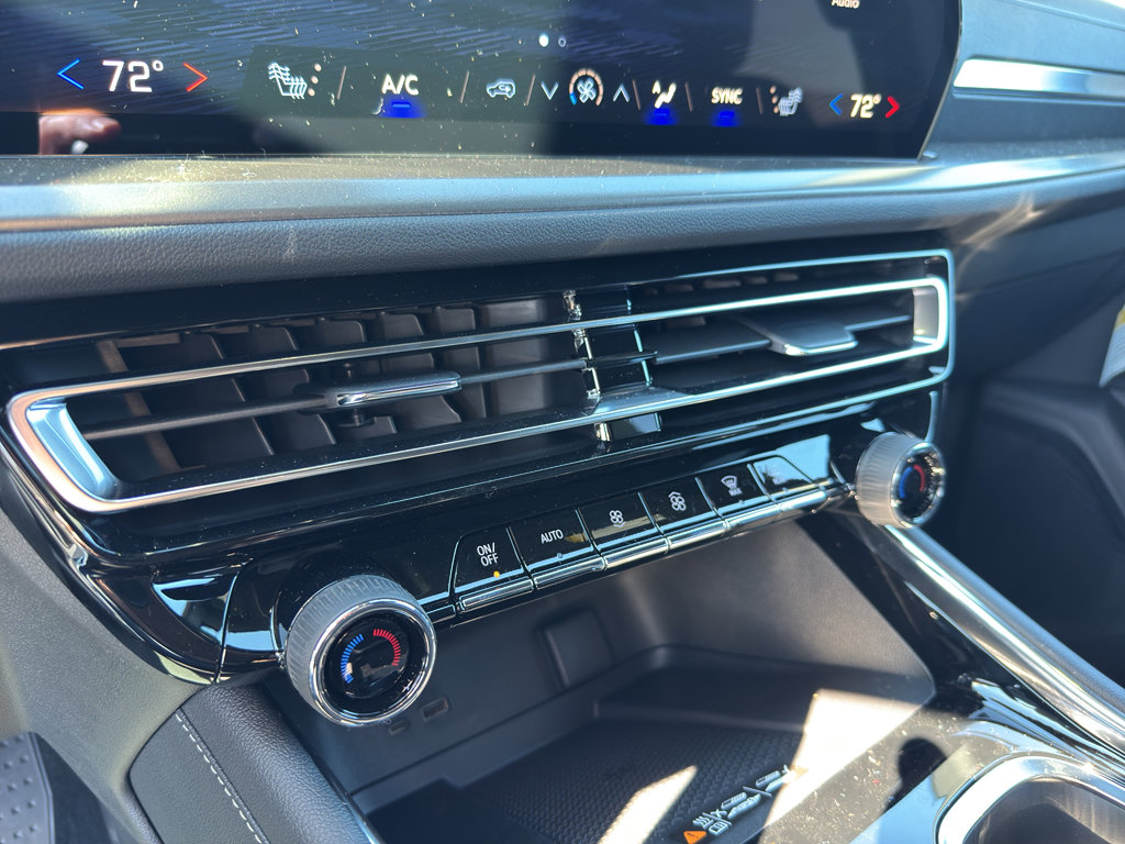 New 2026 Chevrolet Traverse LT w/ Midnight/Sport Edition image 14