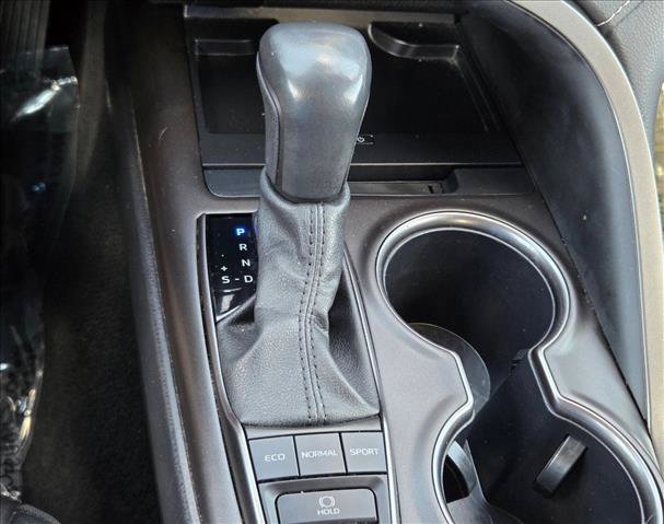 Used 2024 Toyota Camry XSE FWD image 13