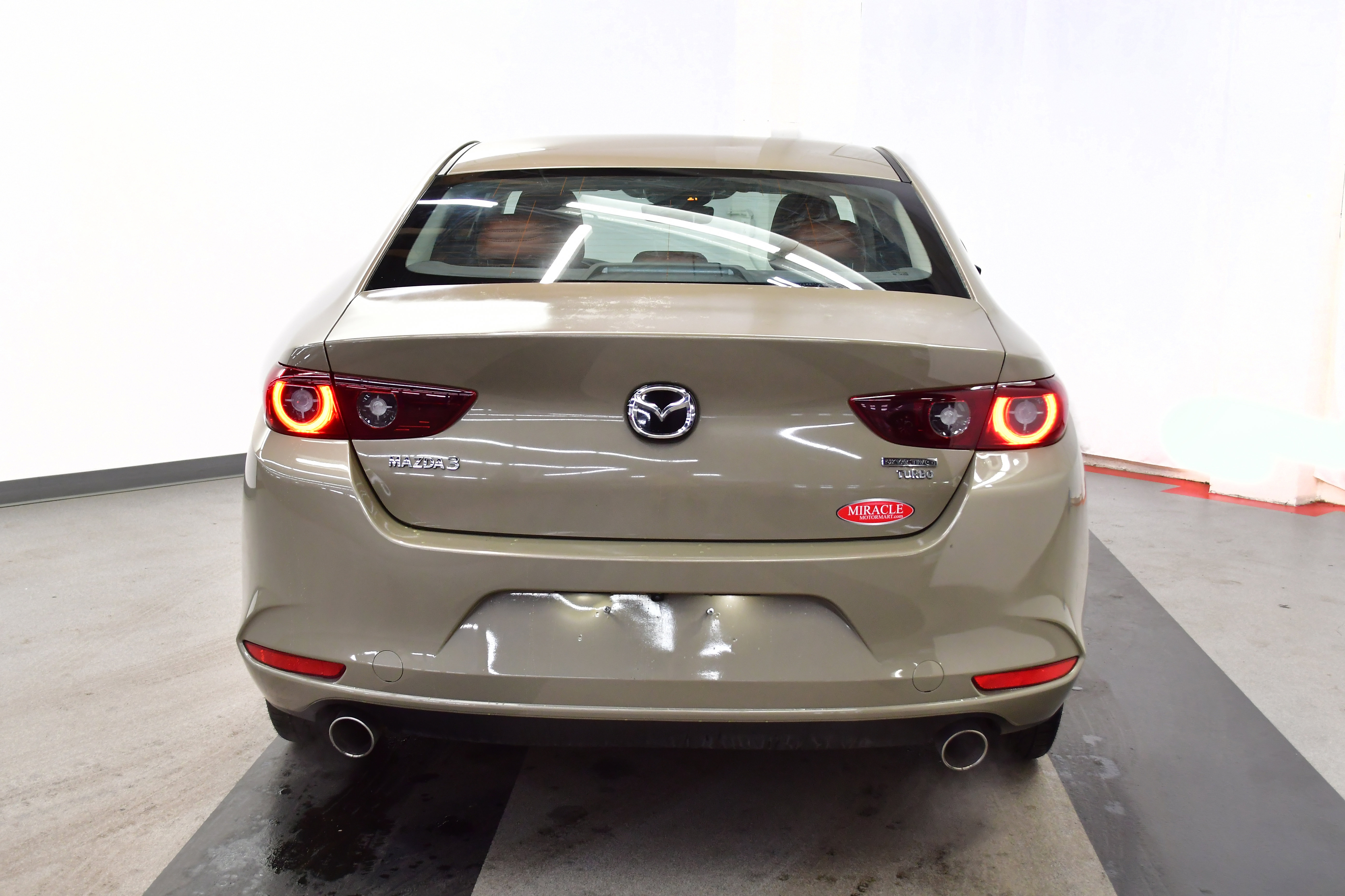 Used 2024 MAZDA MAZDA3 s image 9