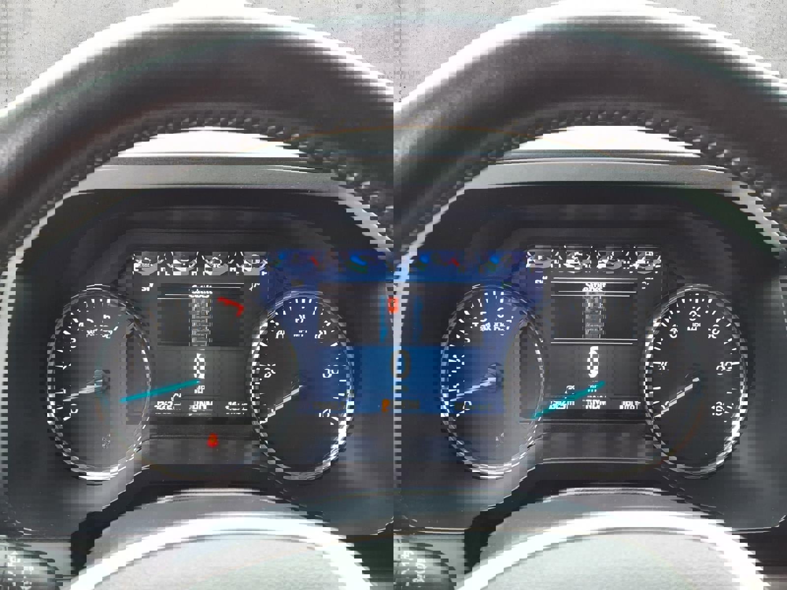 Used 2024 Ford Expedition XLT AWD/4WD image 17