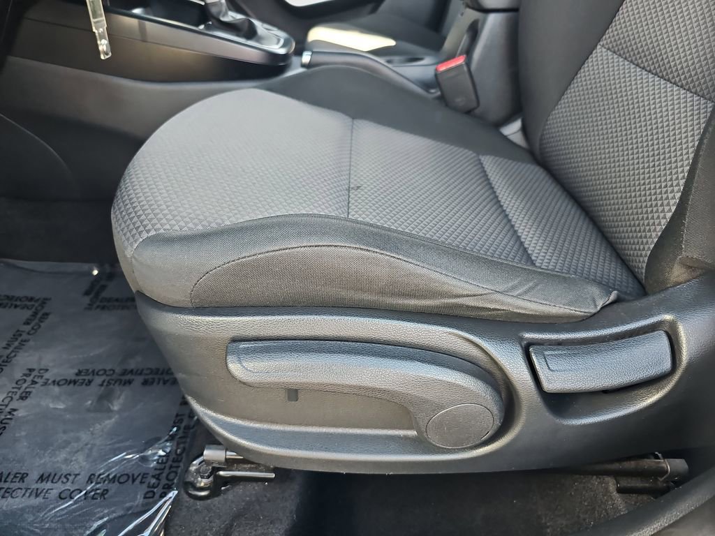 Used 2024 Kia Soul LX w/ Option Group 015 image 17