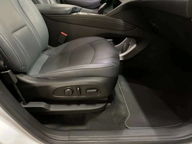 Used 2020 Buick Enclave Essence FWD image 86