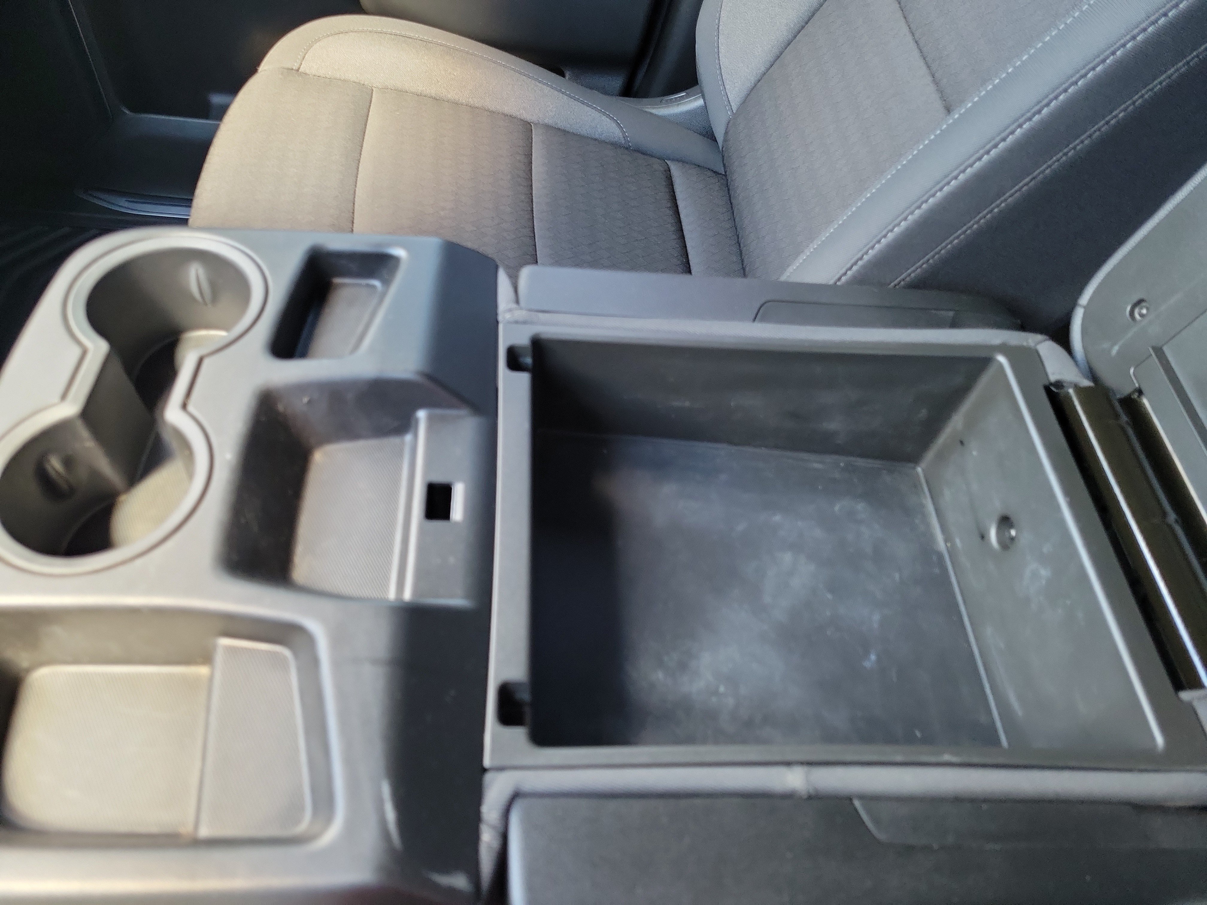 Used 2024 Chevrolet Silverado 2500 LT AWD/4WD image 19