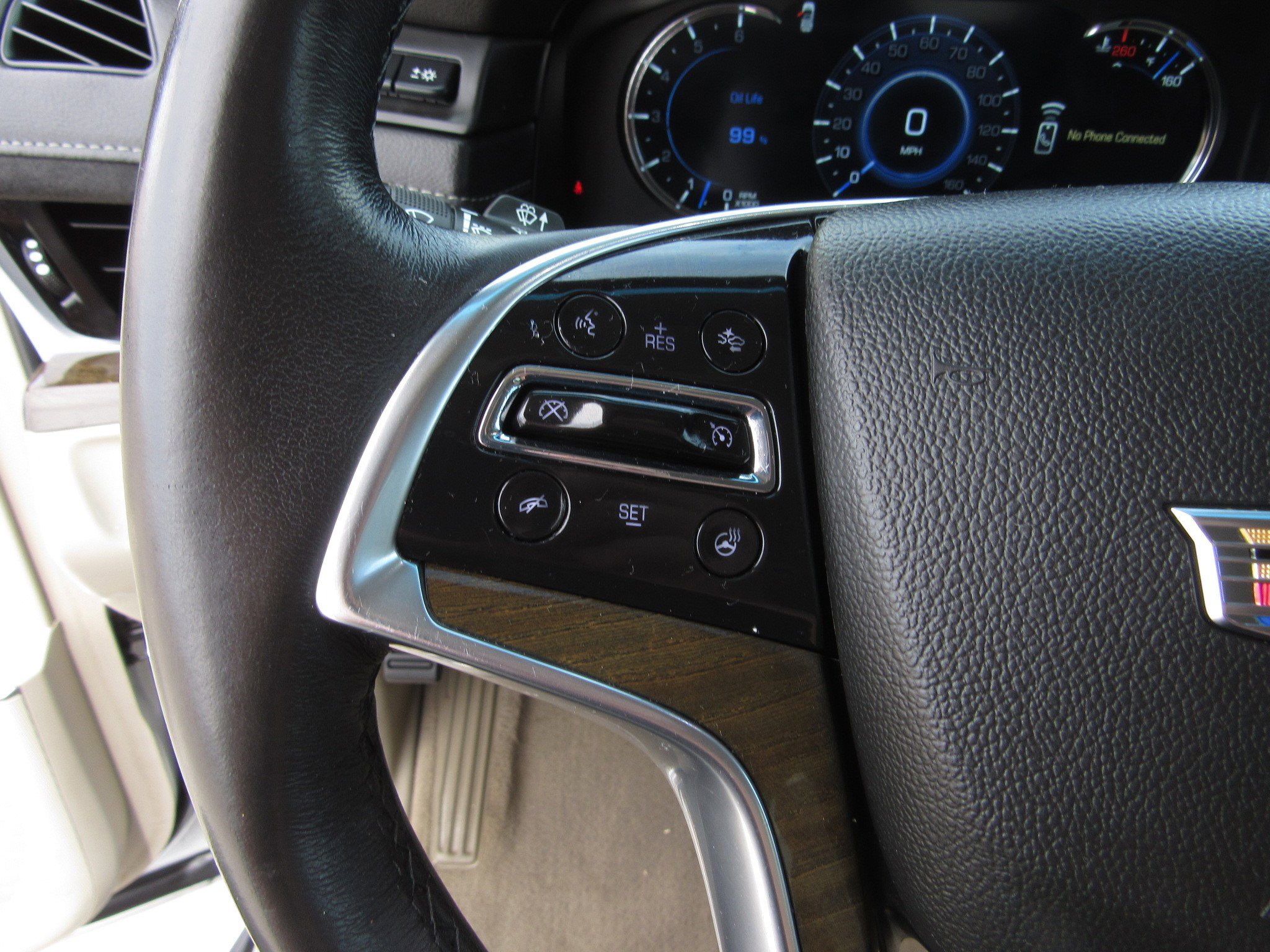 Used 2019 Cadillac Escalade Luxury image 24