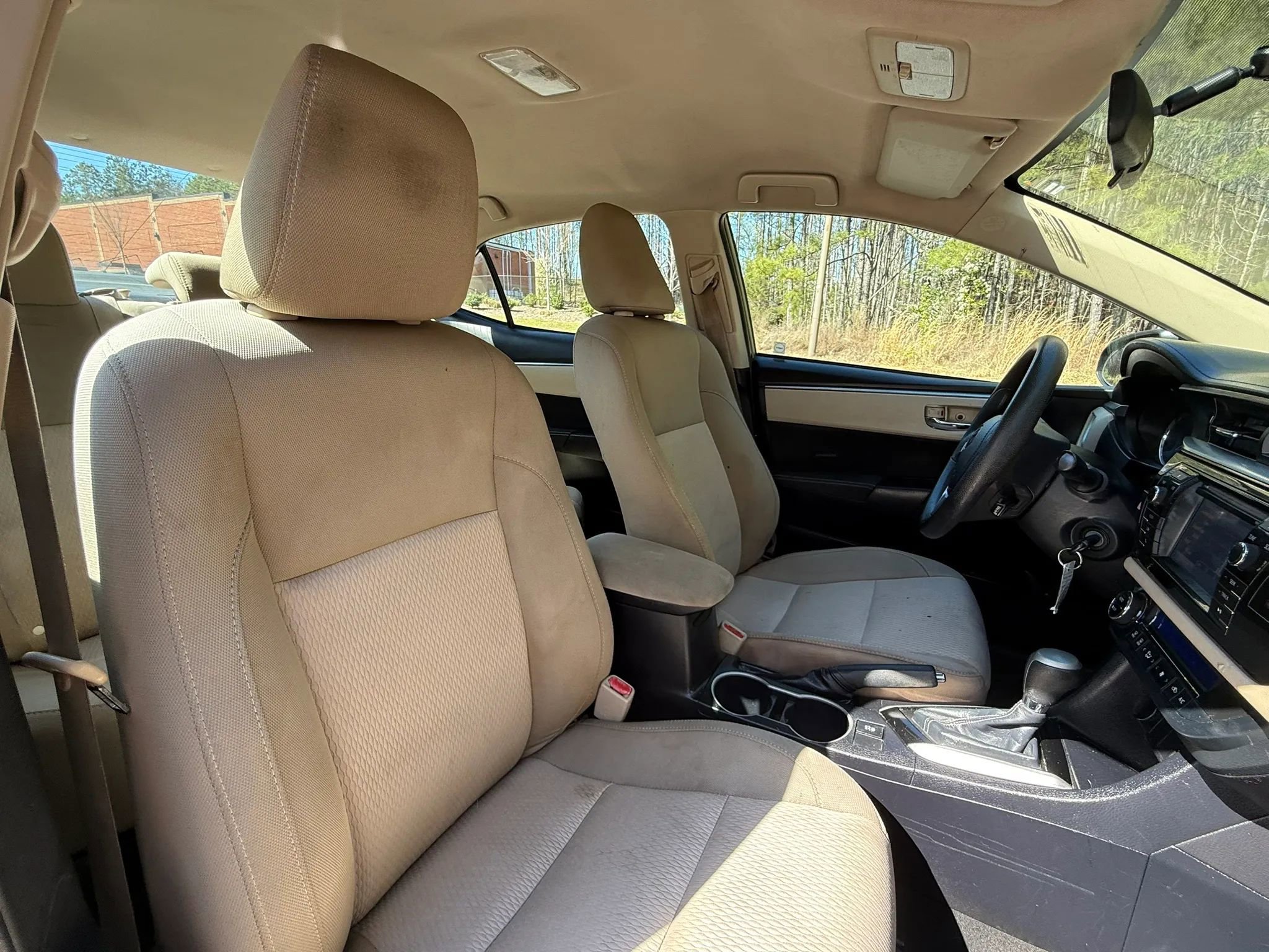 Used 2014 Toyota Corolla LE FWD image 22