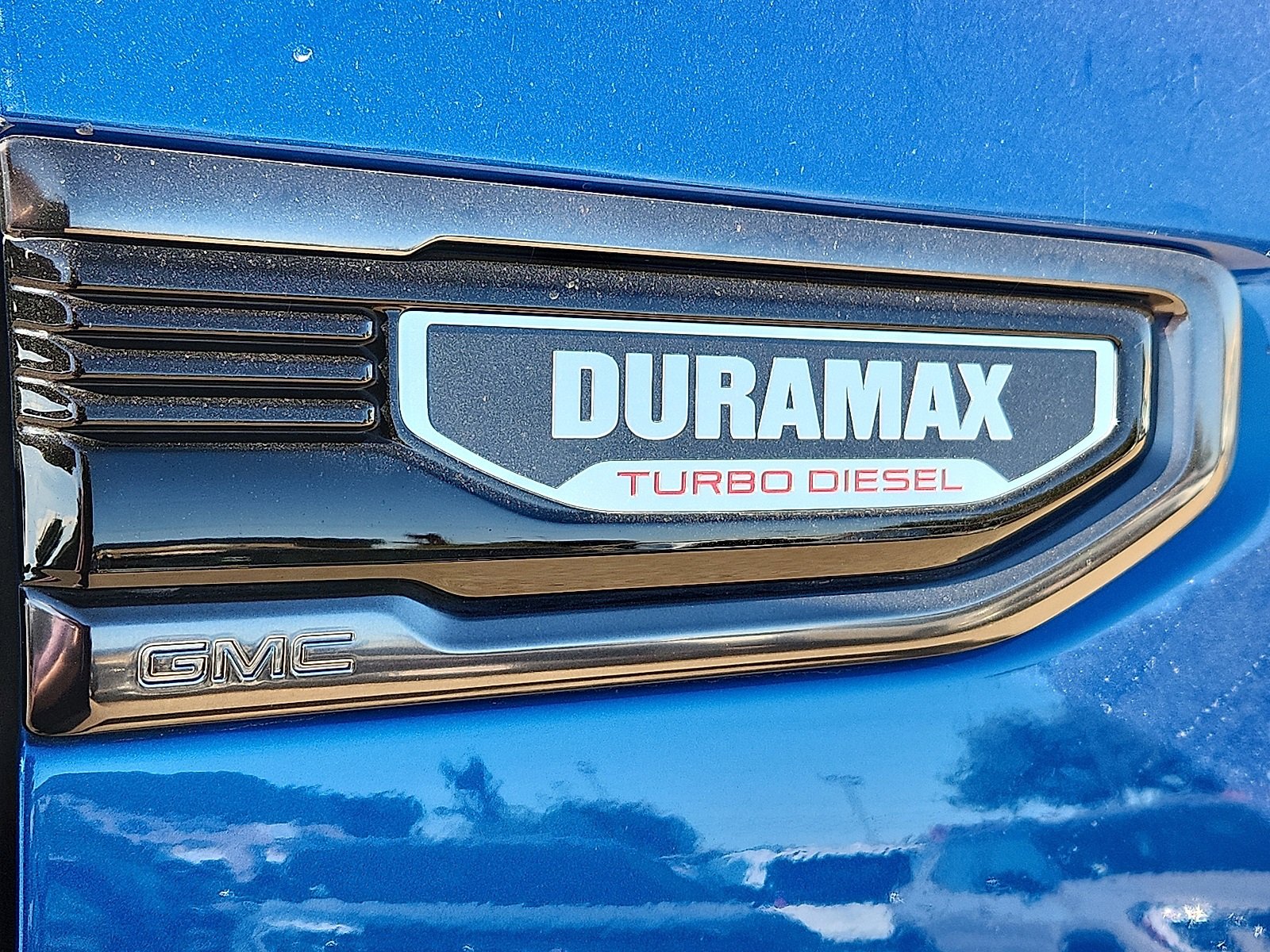 Used 2024 GMC Sierra 1500 AT4 w/ Technology Package image 9