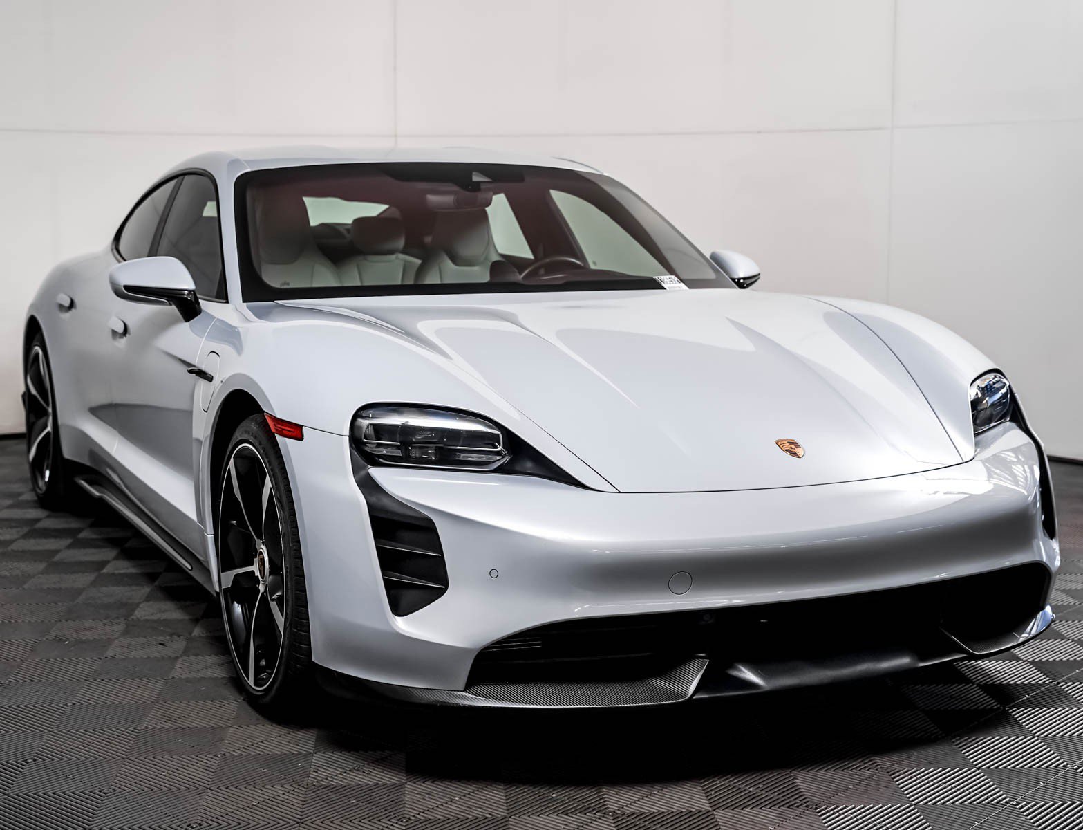 Certified 2021 Porsche Taycan 4S AWD/4WD image 8