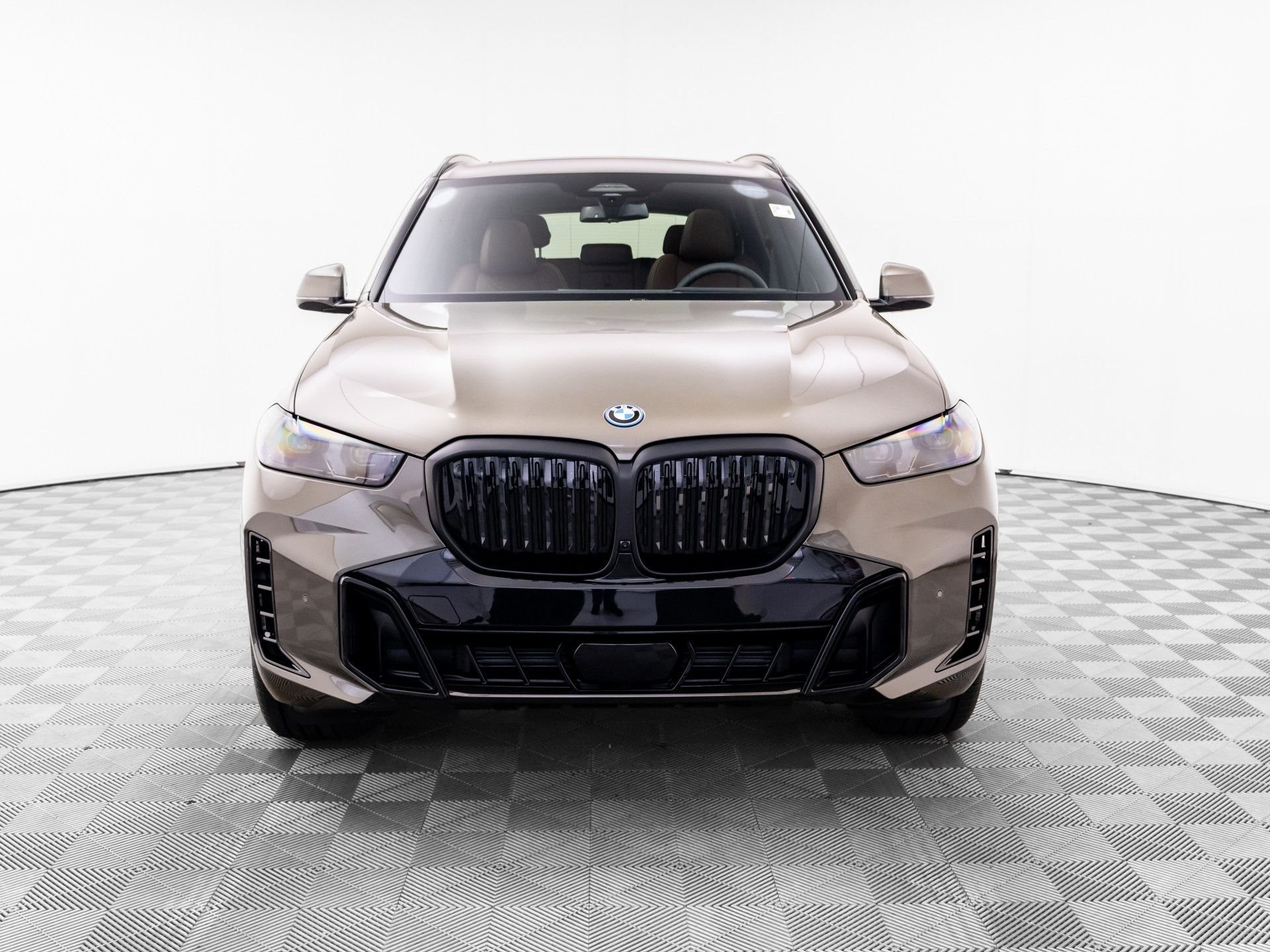 New 2026 BMW X5 xDrive50e w/ M Sport Package AWD/4WD image 9
