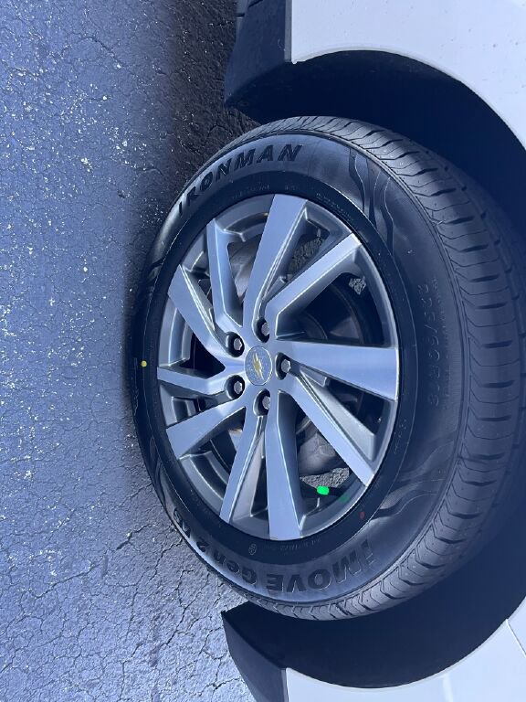 Used 2022 Chevrolet Equinox LT image 30