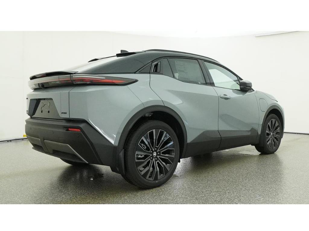 New 2026 Toyota C-HR AWD/4WD image 25