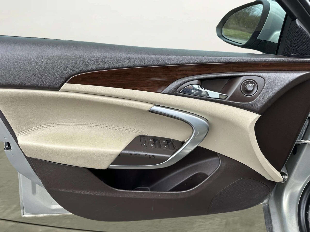 Used 2011 Buick Regal CXL Turbo w/ TO2 Preferred Equipment Group image 13