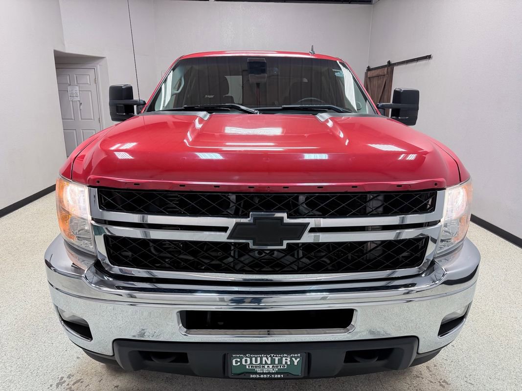 Used 2011 Chevrolet Silverado 3500 LT image 2