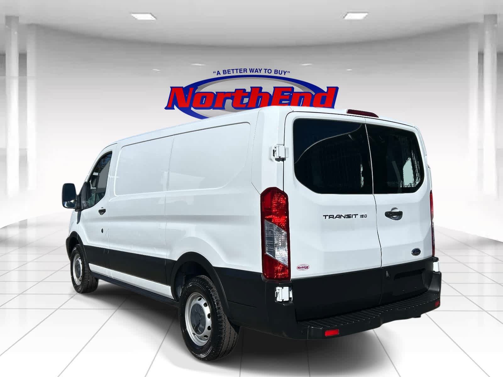 Used 2019 Ford Transit 150 130 Low Roof RWD image 5