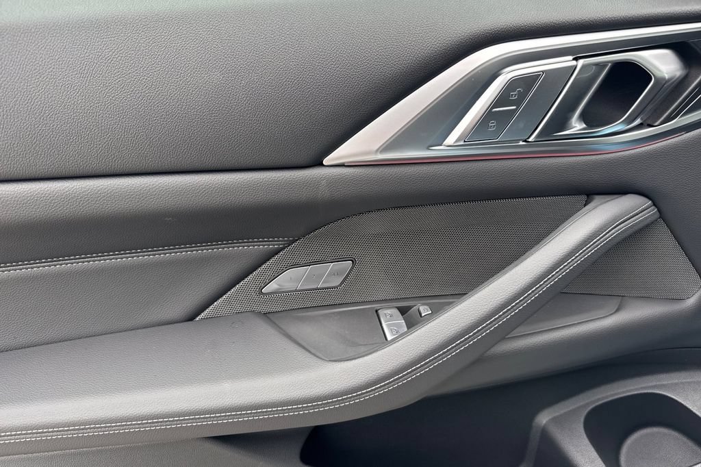 New 2027 BMW M440i Coupe RWD image 10