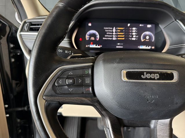Used 2022 Jeep Grand Cherokee L Limited AWD/4WD image 15