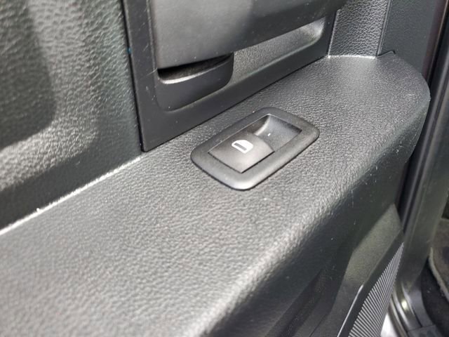 Used 2015 RAM 1500 Express image 25