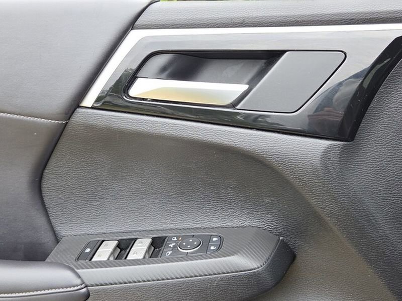 Used 2024 Mitsubishi Outlander Ralliart AWD/4WD image 28