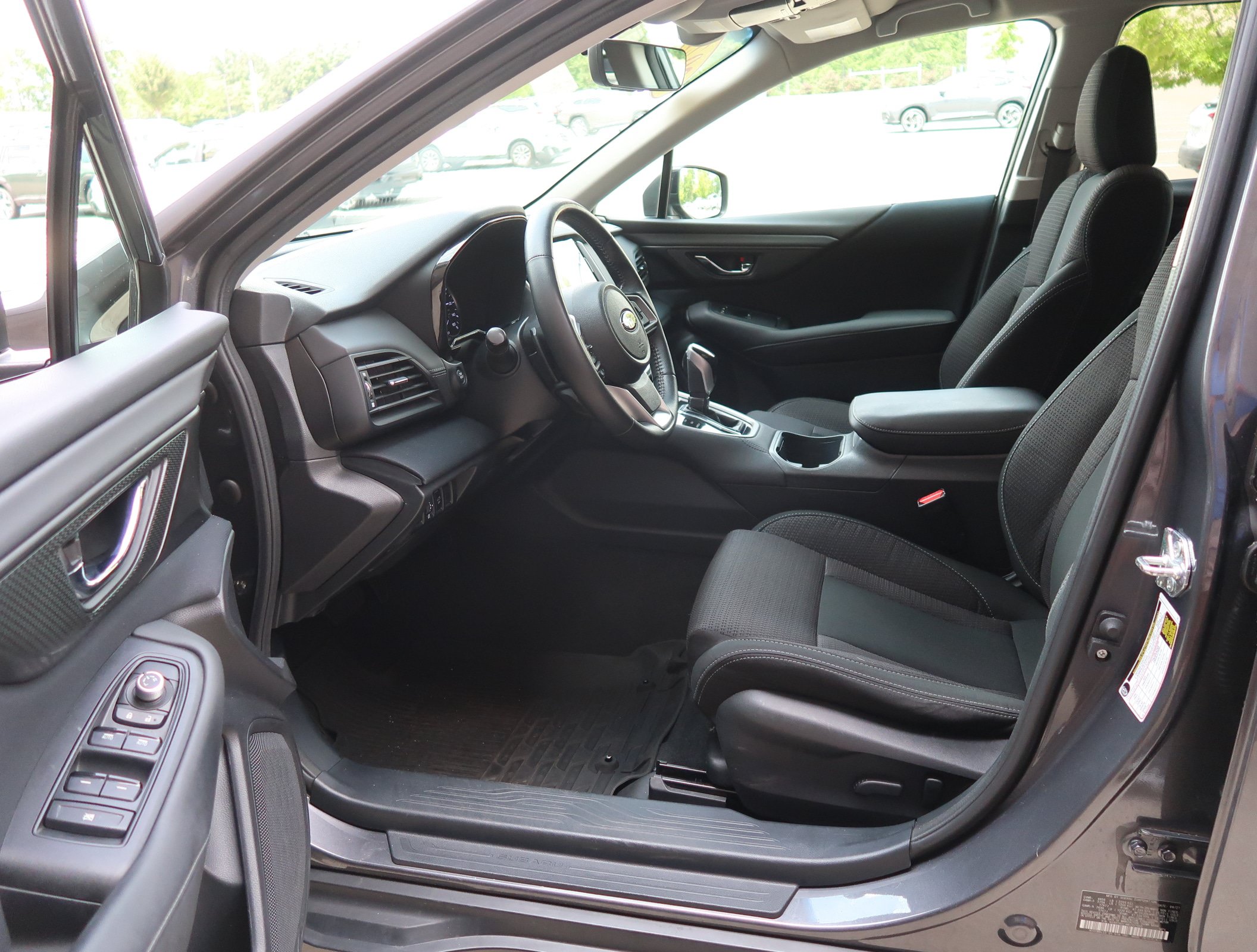 Used 2021 Subaru Outback Premium AWD/4WD image 11