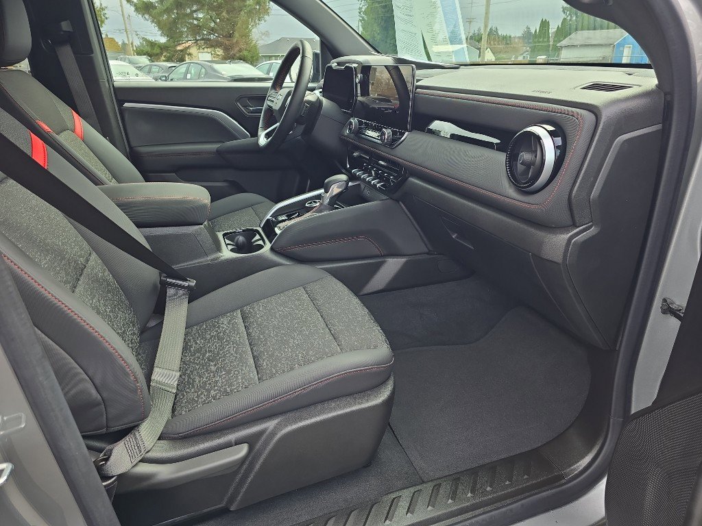 Certified 2024 Chevrolet Colorado Z71 w/ Z71 Convenience Package 2 image 15