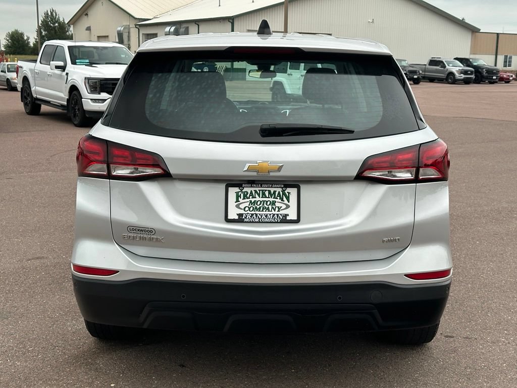 Used 2022 Chevrolet Equinox LS AWD/4WD image 37