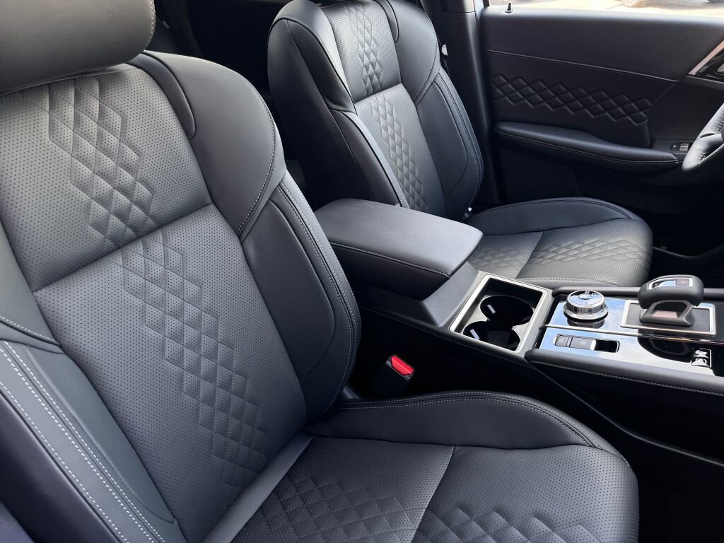 New 2025 Mitsubishi Outlander SEL Black Edition image 32
