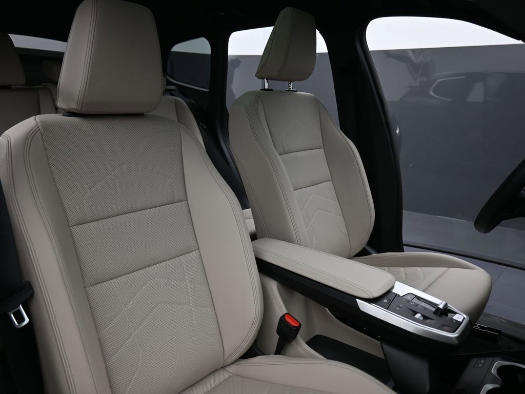 New 2025 BMW X1 xDrive28i w/ Technology Package image 21