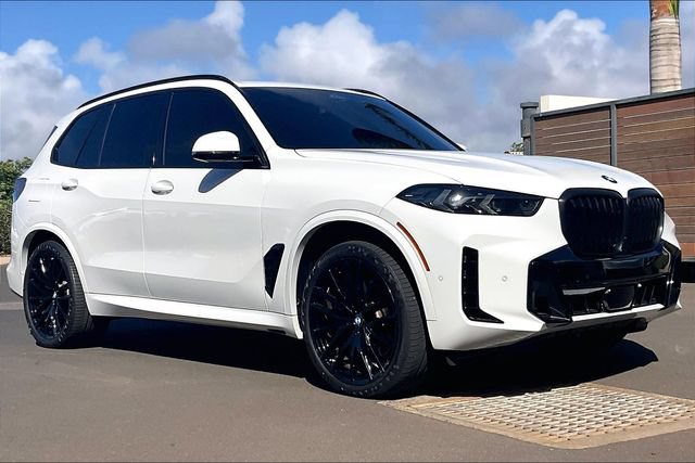 Used 2025 BMW X5 sDrive40i w/ M Sport Package RWD image 2