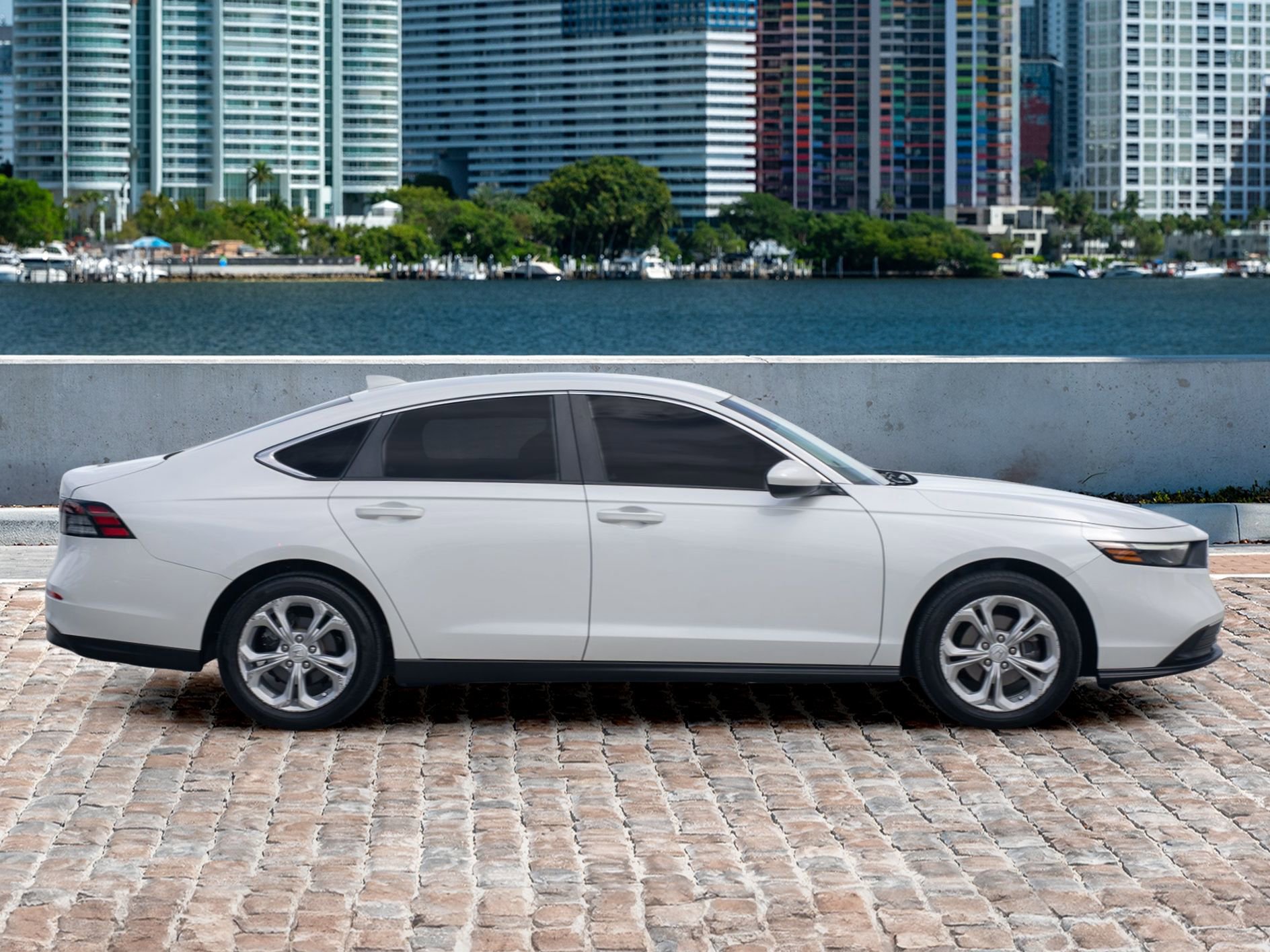 Used 2023 Honda Accord LX image 4