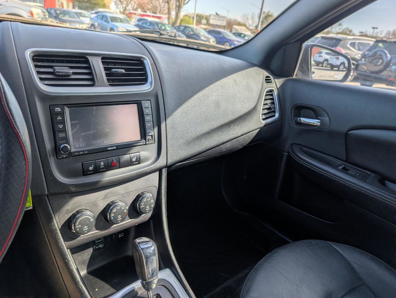 Used 2013 Dodge Avenger SXT w/ Sun/Sound Group image 21