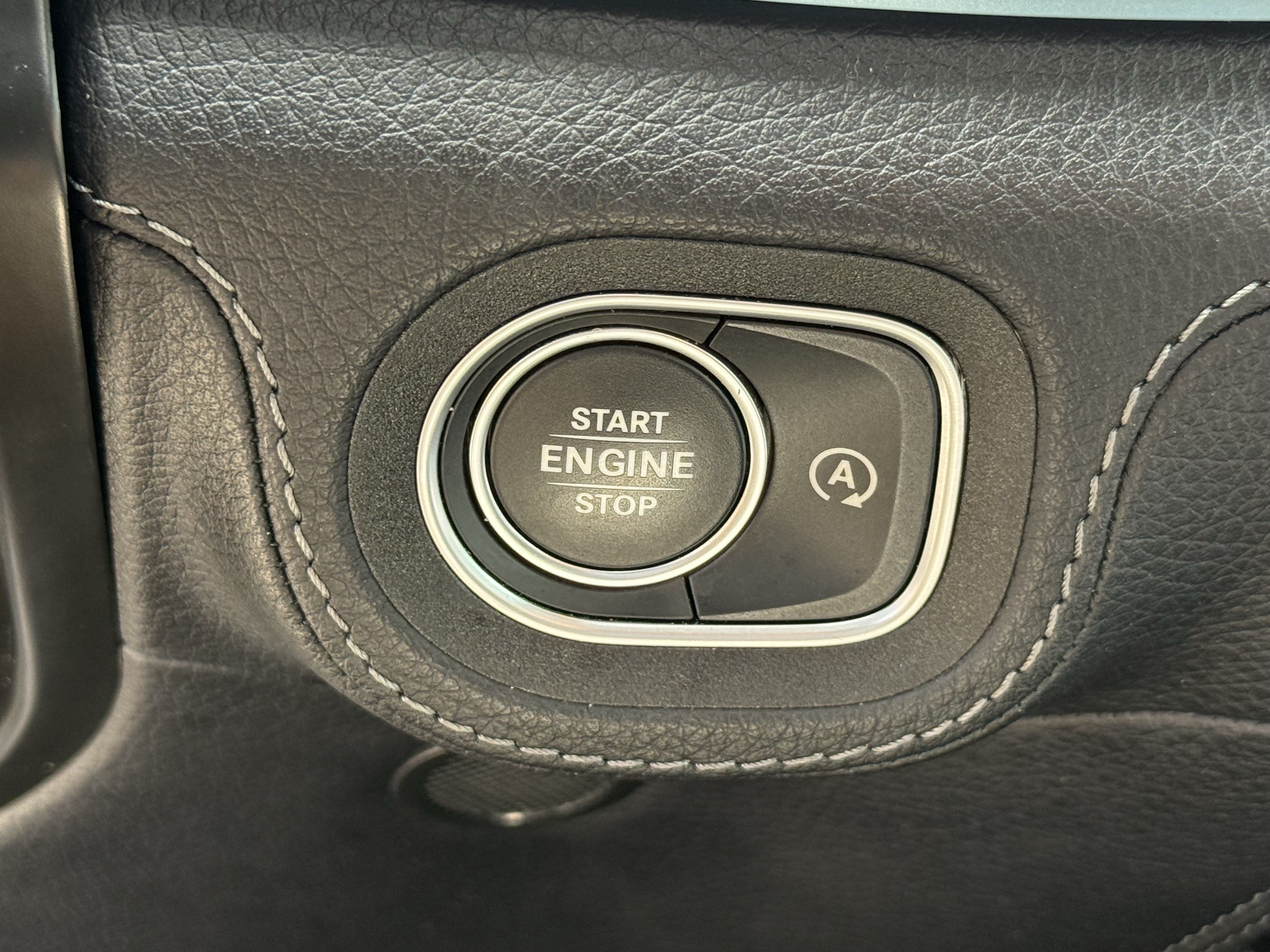 Used 2022 Mercedes-Benz GLE 450 4MATIC image 24