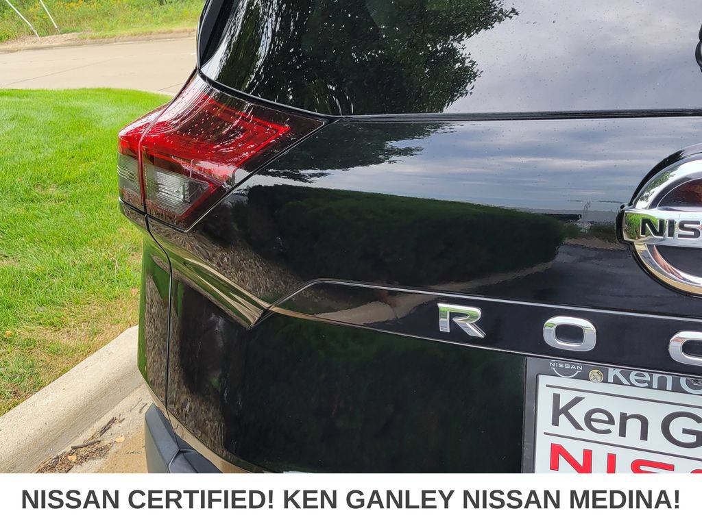 Certified 2021 Nissan Rogue SV AWD/4WD image 16