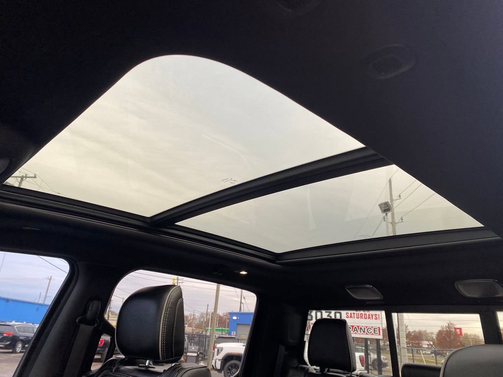 Used 2020 RAM 1500 Limited image 15