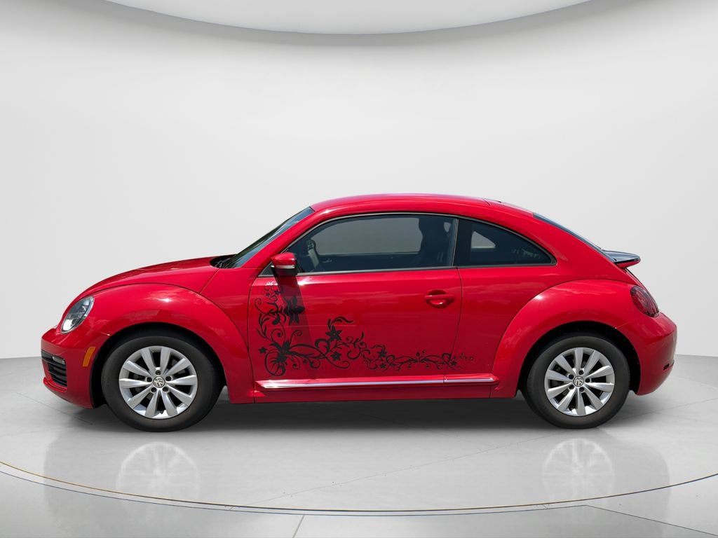 Used 2019 Volkswagen Beetle 2.0T S FWD image 9