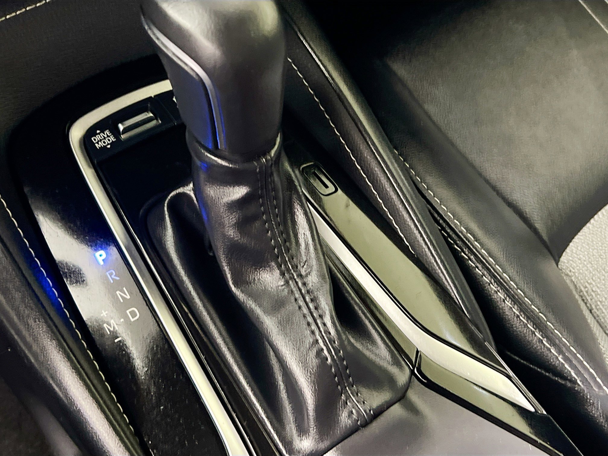 Used 2024 Toyota Corolla XSE image 25