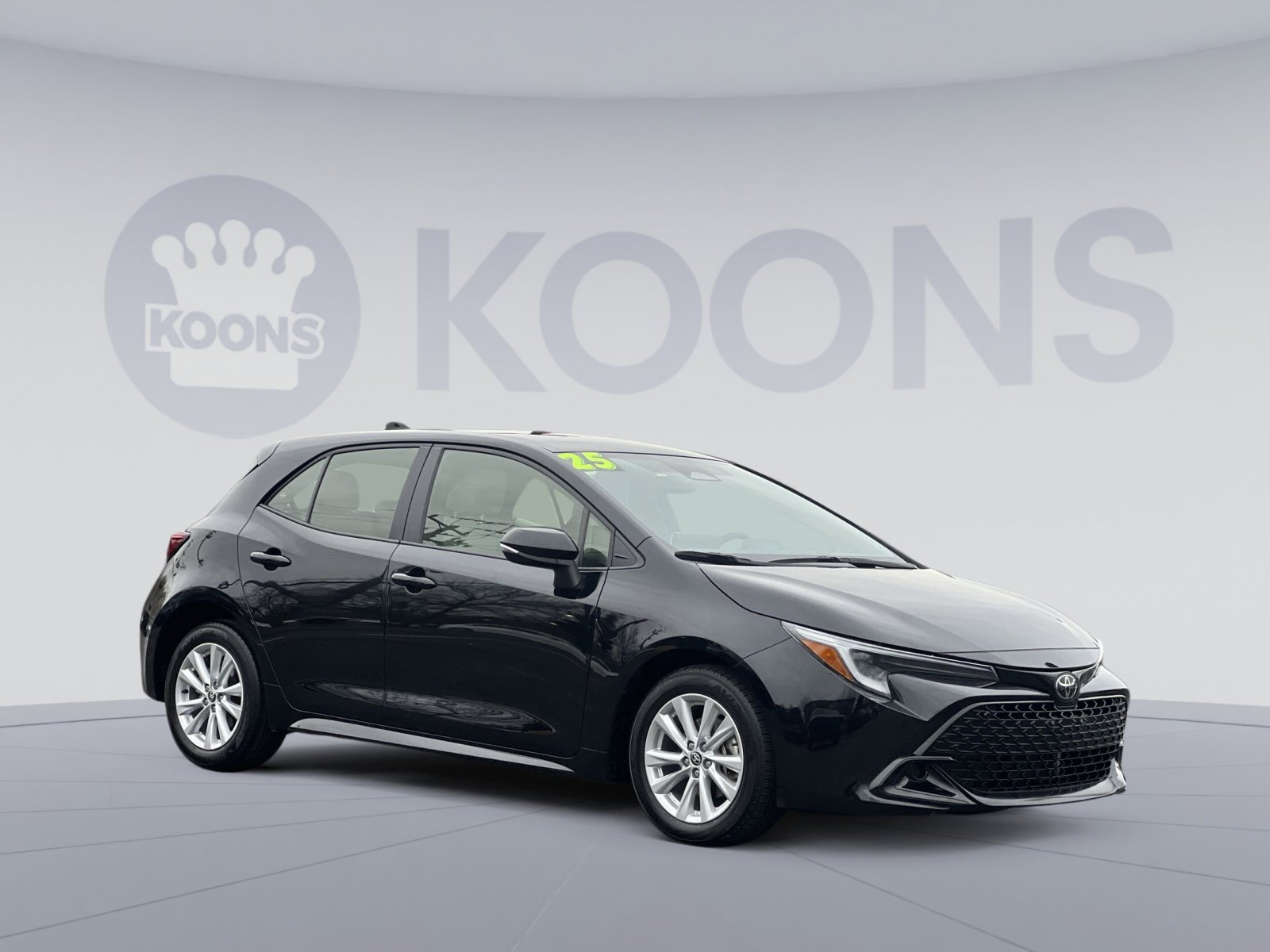 Used 2025 Toyota Corolla SE image 8