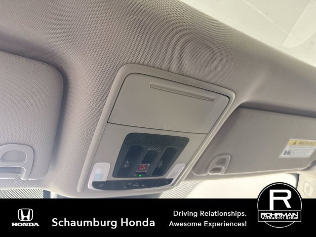 Certified 2026 Honda Pilot Touring image 10