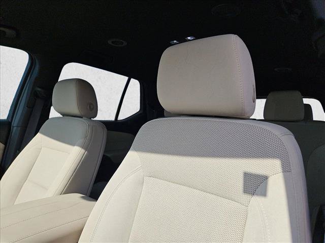 Used 2023 Chevrolet Traverse LS w/ Safety Package FWD image 12