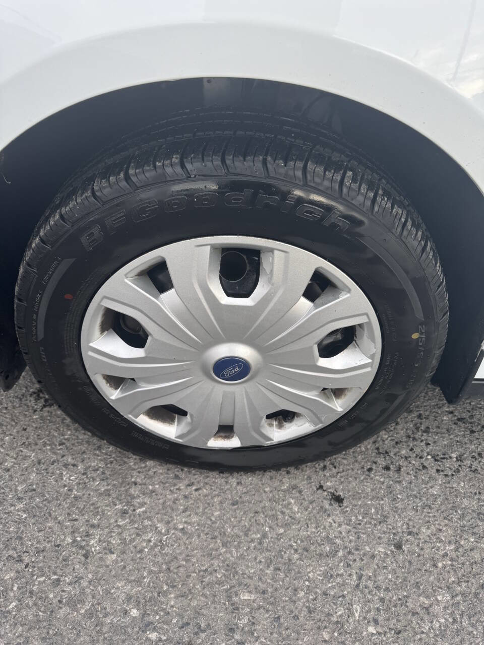 Used 2019 Ford Transit Connect XL image 35