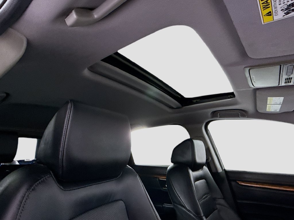 Used 2022 Honda CR-V Touring image 18