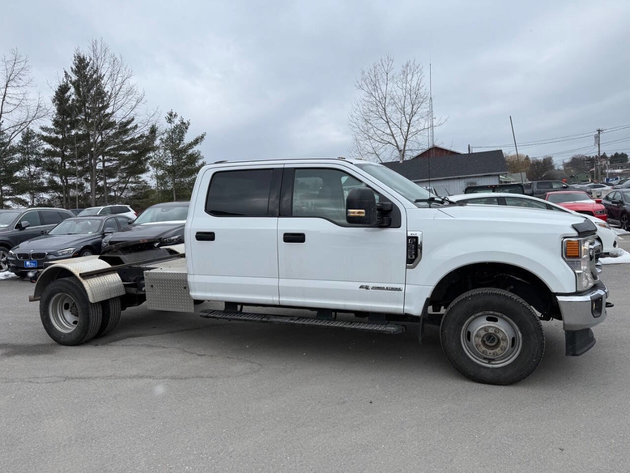 Used 2022 Ford F350 XLT image 4