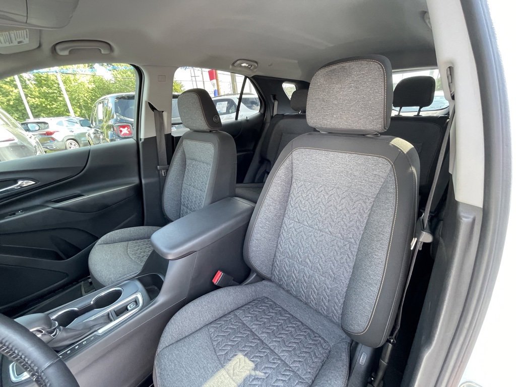 Used 2022 Chevrolet Equinox LT image 17