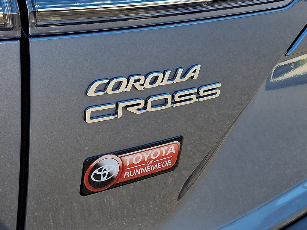 Certified 2023 Toyota Corolla Cross XLE w/ Convenience Package AWD/4WD image 33