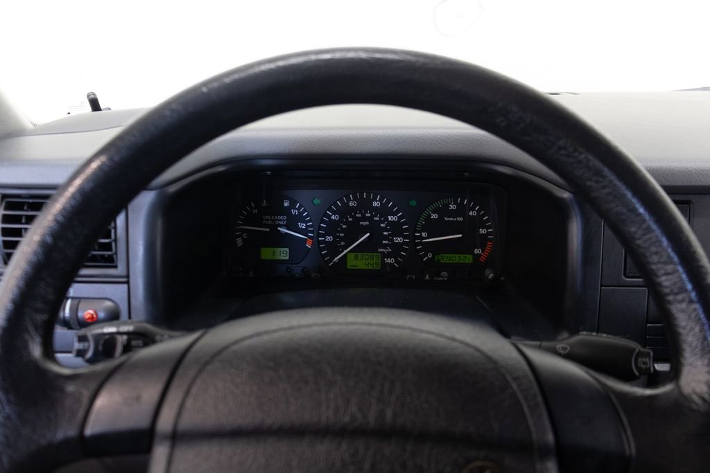Used 1997 Volkswagen Eurovan Camper FWD image 39