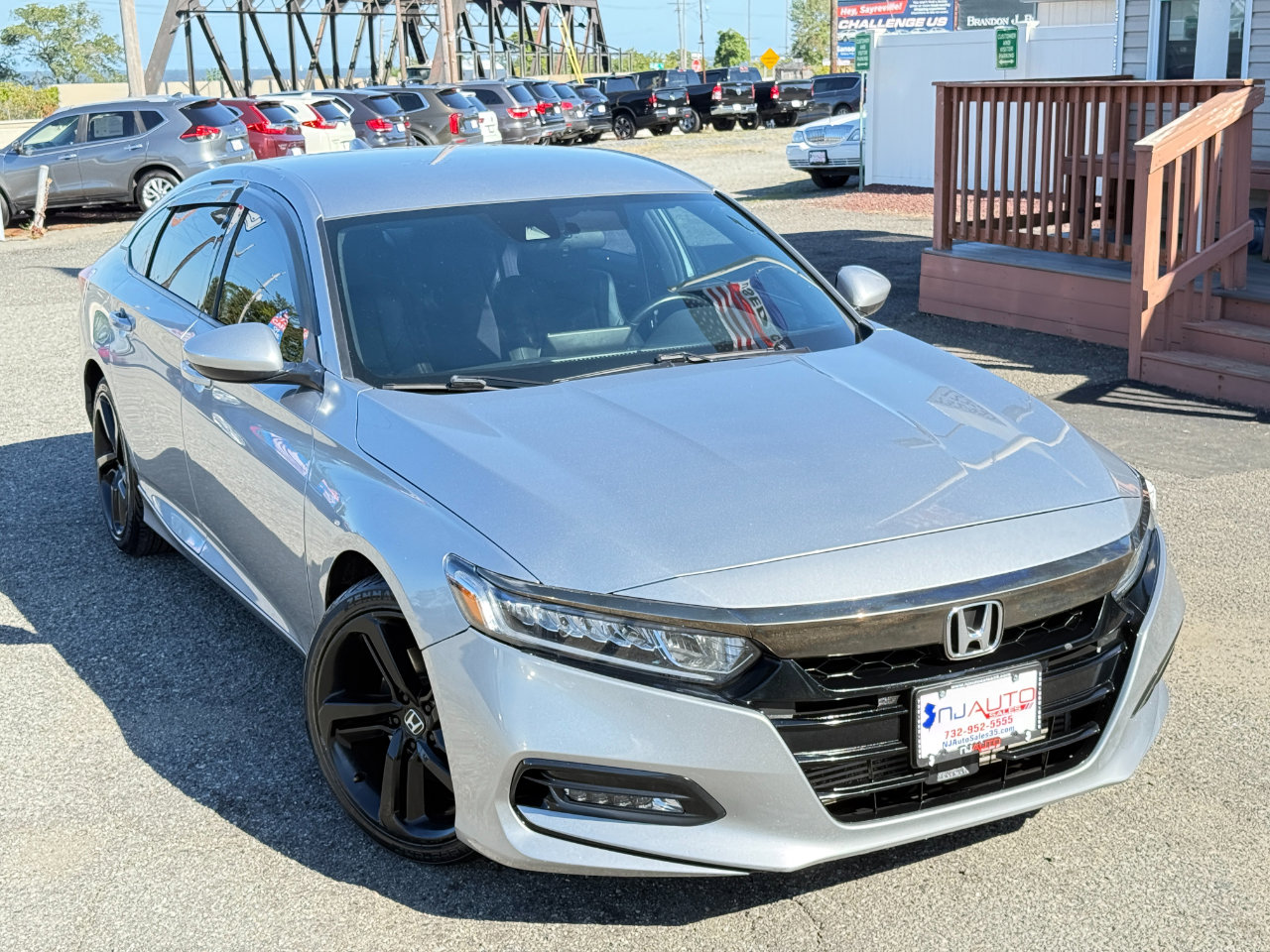 Used 2019 Honda Accord Sport image 2