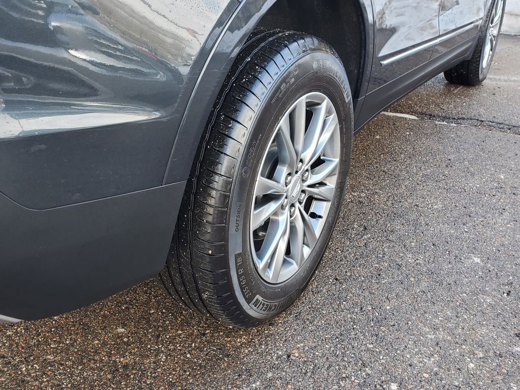 Certified 2023 Cadillac XT5 Premium Luxury image 14